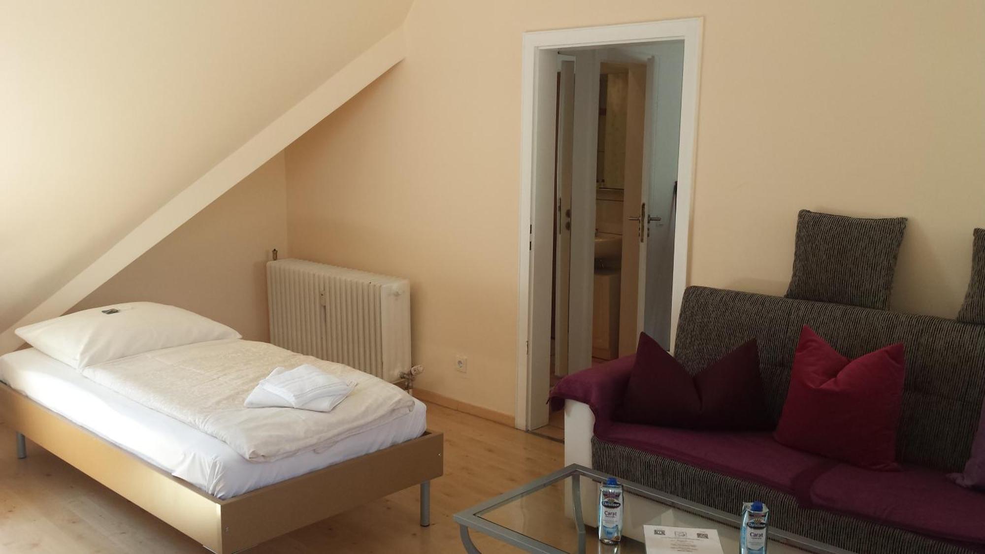 Barcelona Bed & Breakfast Düsseldorf Cameră foto